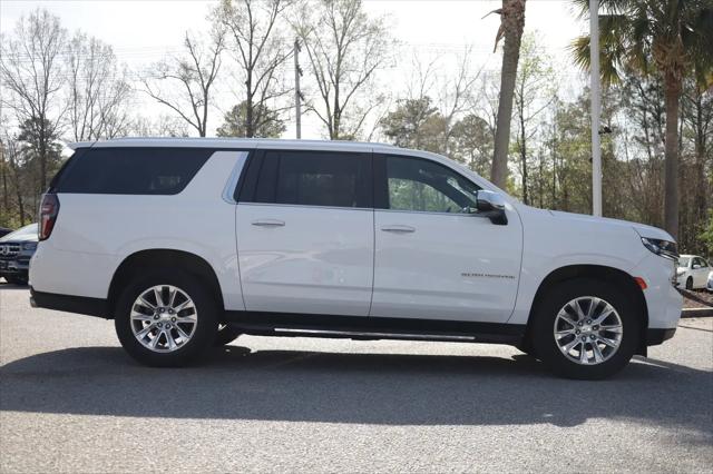 2023 Chevrolet Suburban 4WD Premier