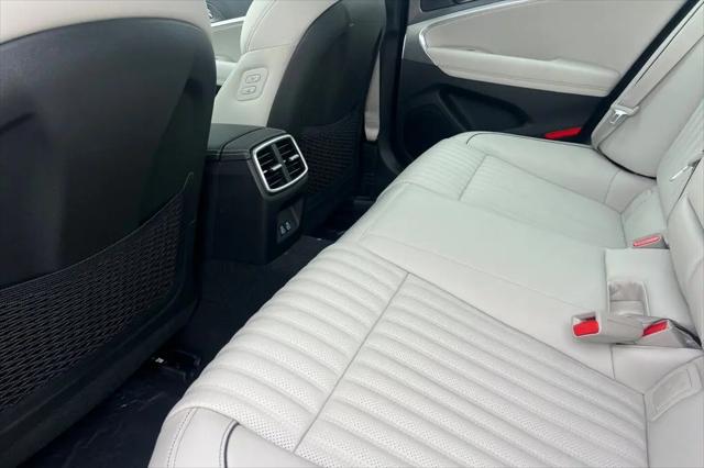 2026 Genesis G70 3.3T RWD Sport Prestige