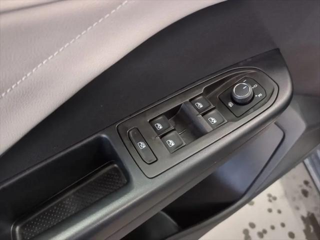 2025 Volkswagen Taos 1.5T SEL
