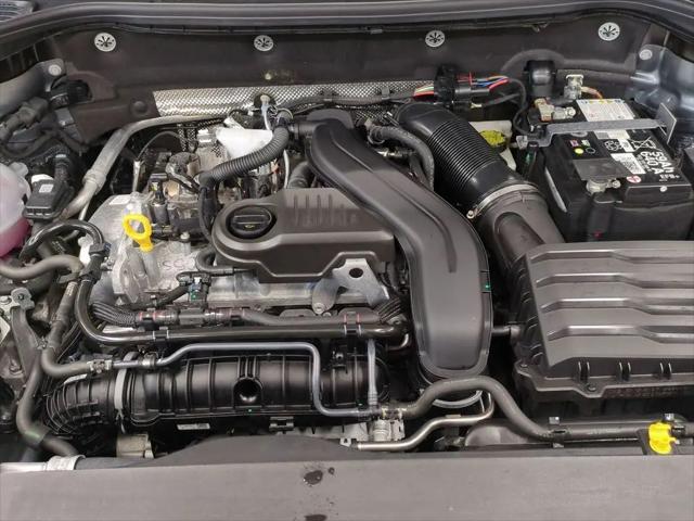 2025 Volkswagen Taos 1.5T SEL