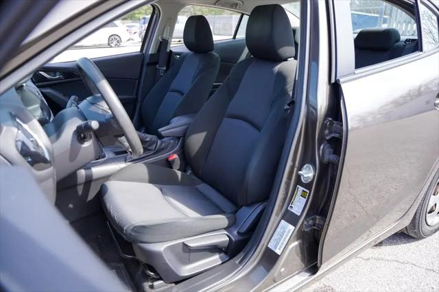 2014 Mazda Mazda3 i Sport