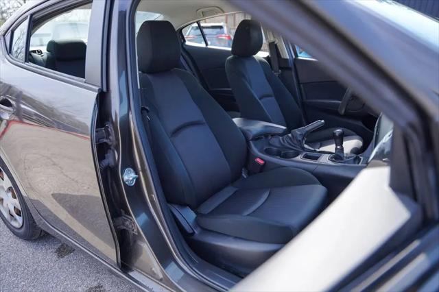 2014 Mazda Mazda3 i Sport