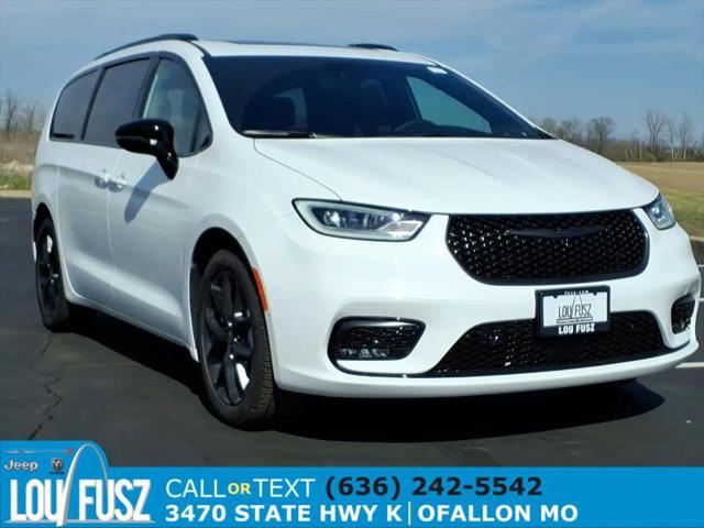 2026 Chrysler Pacifica Select for sale in O Fallon, MO