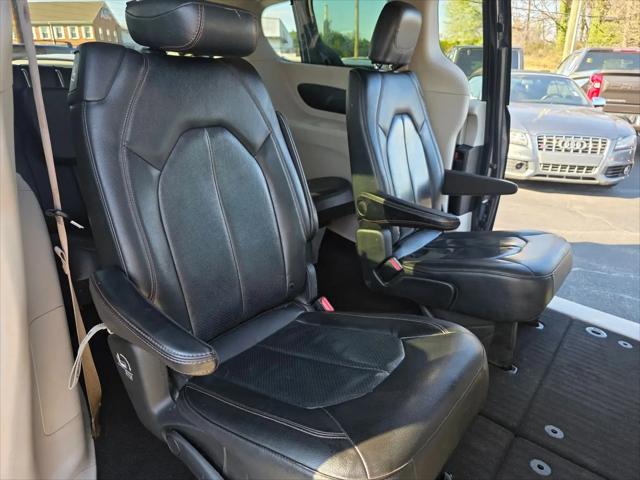 2020 Chrysler Pacifica Touring L
