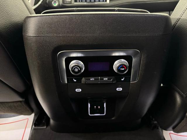 2022 GMC Yukon 4WD Denali
