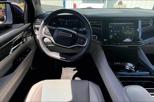 2022 Jeep Wagoneer Series III 4x2