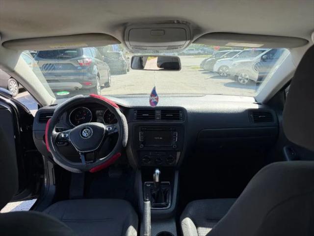 2015 Volkswagen Jetta 2.0L S
