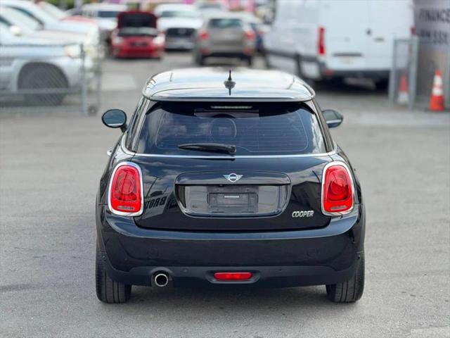 2019 MINI Hardtop Cooper