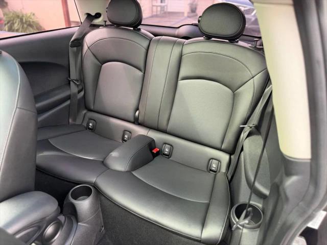 2019 MINI Hardtop Cooper