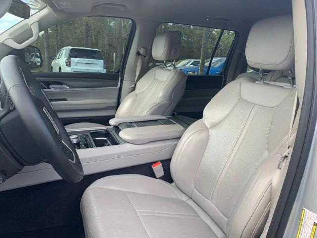 2024 Jeep Wagoneer Series II 4x2
