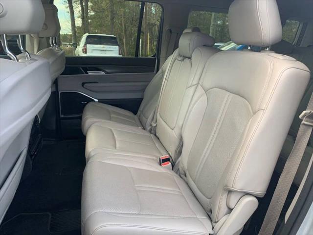 2024 Jeep Wagoneer Series II 4x2