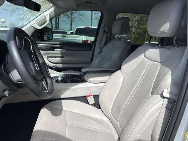 2024 Jeep Wagoneer Series II 4x2