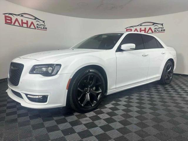 2023 Chrysler 300 Touring L for sale in Cicero, IL