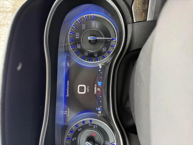 2016 Chrysler 300 300C