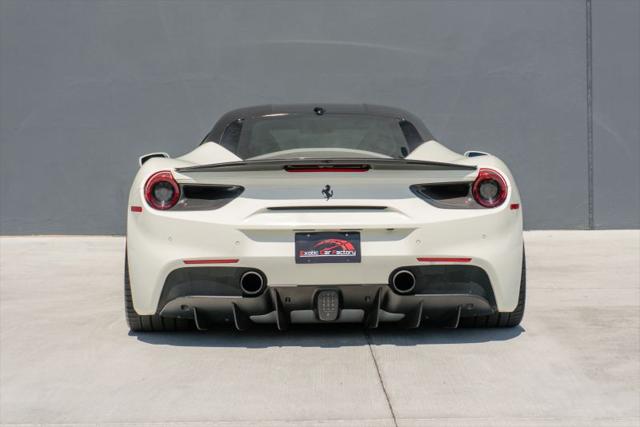 2018 Ferrari 488 GTB Base