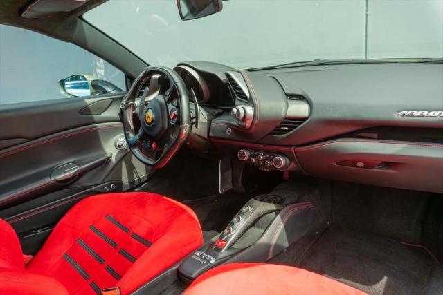 2018 Ferrari 488 GTB Base