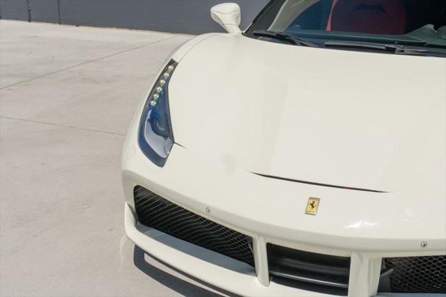 2018 Ferrari 488 GTB Base