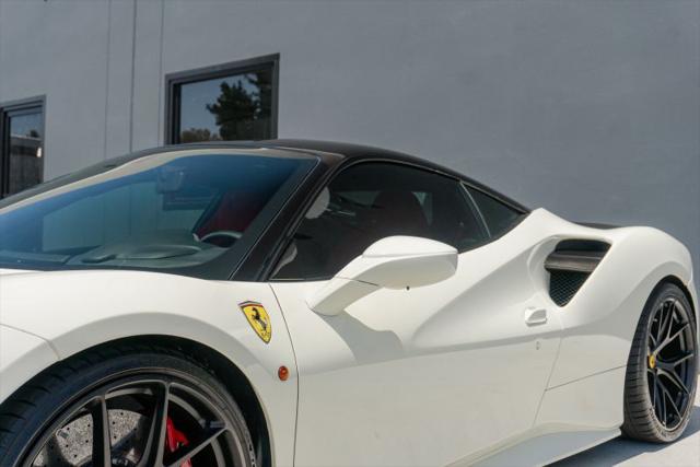 2018 Ferrari 488 GTB Base