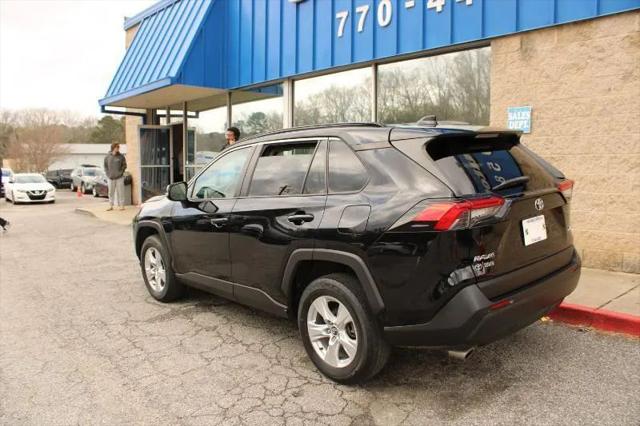 2021 Toyota RAV4 XLE