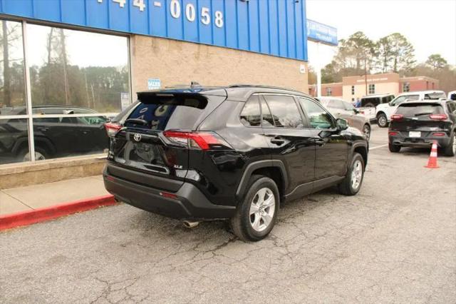 2021 Toyota RAV4 XLE