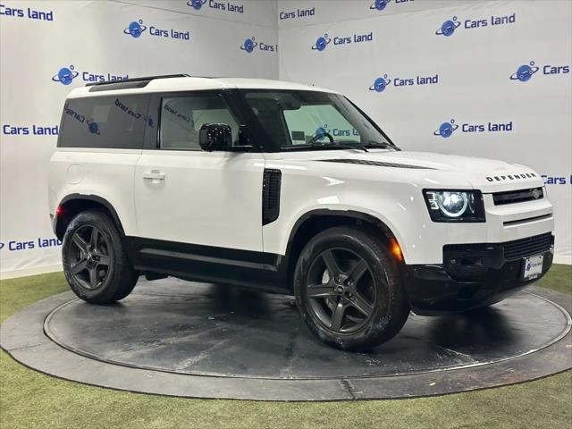 2024 Land Rover Defender 90 P400 X-Dynamic SE