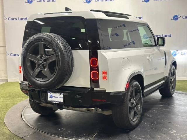 2024 Land Rover Defender 90 P400 X-Dynamic SE