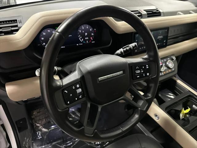 2024 Land Rover Defender 90 P400 X-Dynamic SE