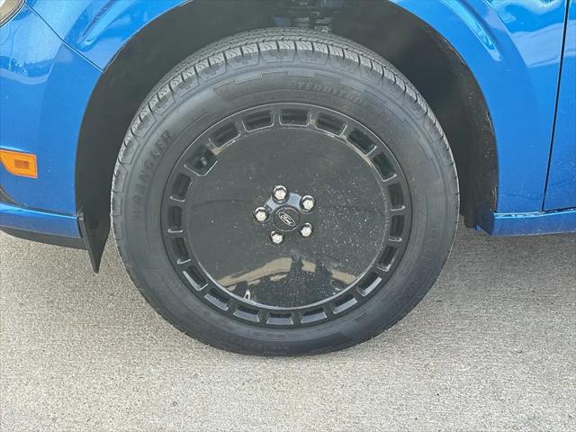 2025 Ford Maverick Lobo Standard