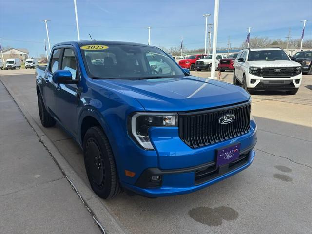 2025 Ford Maverick Lobo Standard