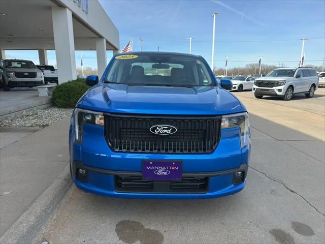2025 Ford Maverick Lobo Standard