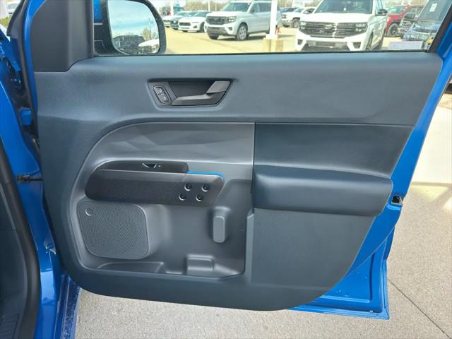 2025 Ford Maverick Lobo Standard