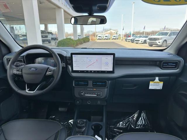 2025 Ford Maverick Lobo Standard