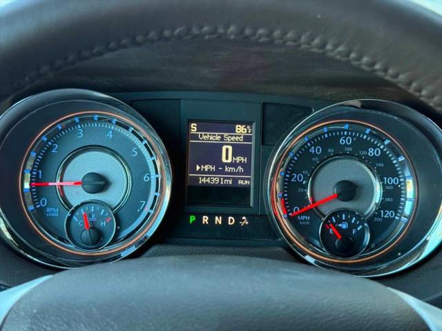 2016 Chrysler Town & Country Touring