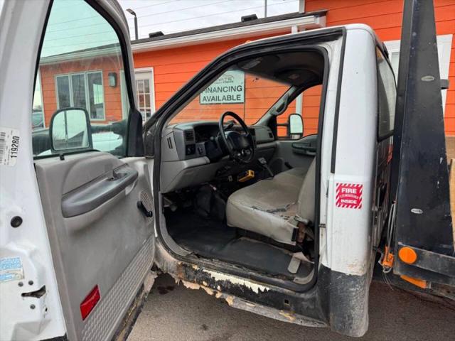 2001 Ford F-550 XL
