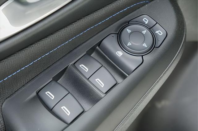 2026 Buick NV Sport Touring FWD
