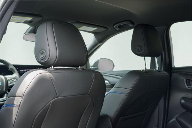 2026 Buick NV Sport Touring FWD