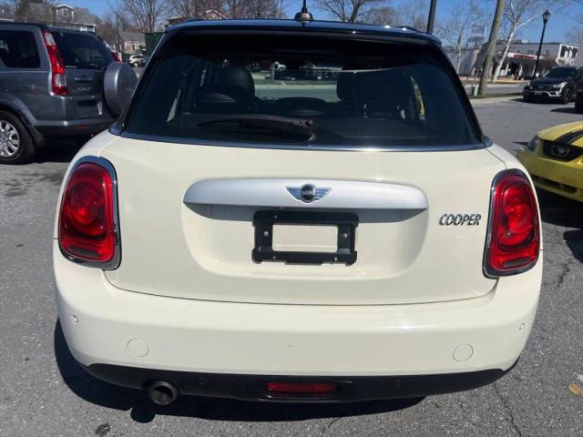 2015 MINI Hardtop Cooper