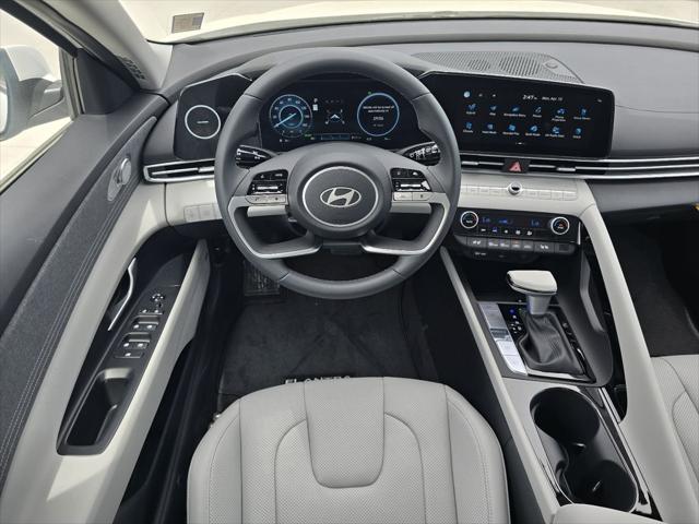 2026 Hyundai Elantra Hybrid Limited