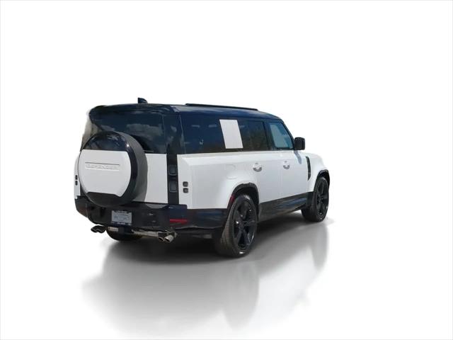 2026 Land Rover Defender P500 V8