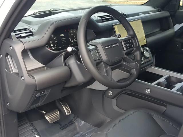 2026 Land Rover Defender P500 V8