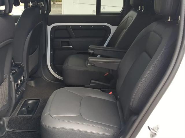 2026 Land Rover Defender P500 V8