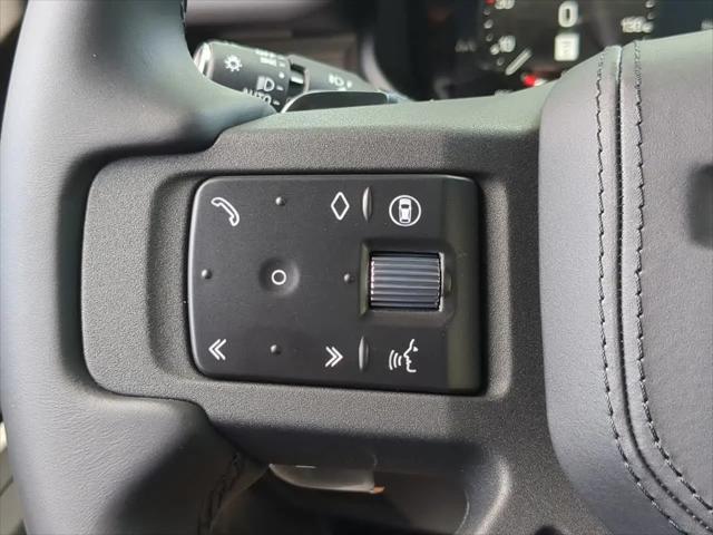 2026 Land Rover Defender P500 V8