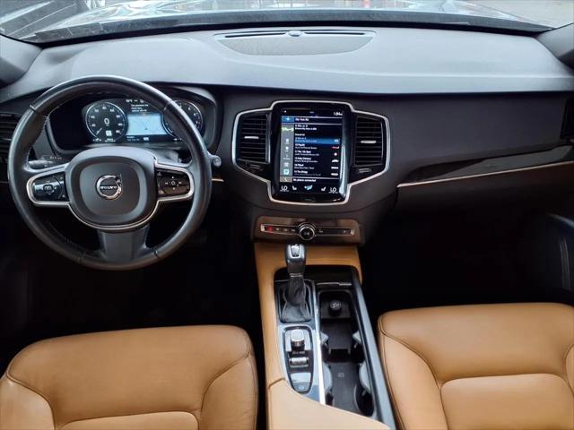 2017 Volvo XC90 T6 Momentum