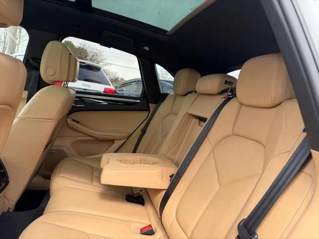 2017 Porsche Macan S