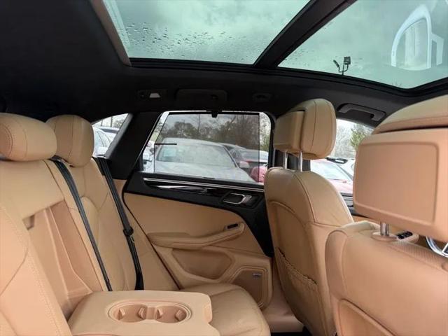 2017 Porsche Macan S