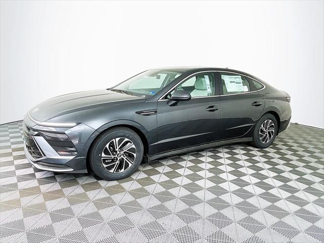2026 Hyundai Sonata Hybrid Blue