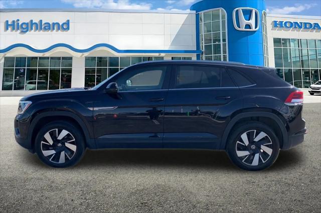 2024 Volkswagen Atlas Cross Sport 2.0T SE w/Technology