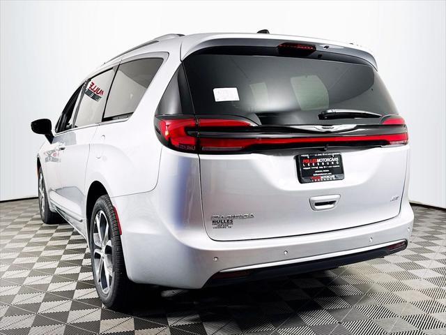 2026 Chrysler Pacifica Pinnacle AWD