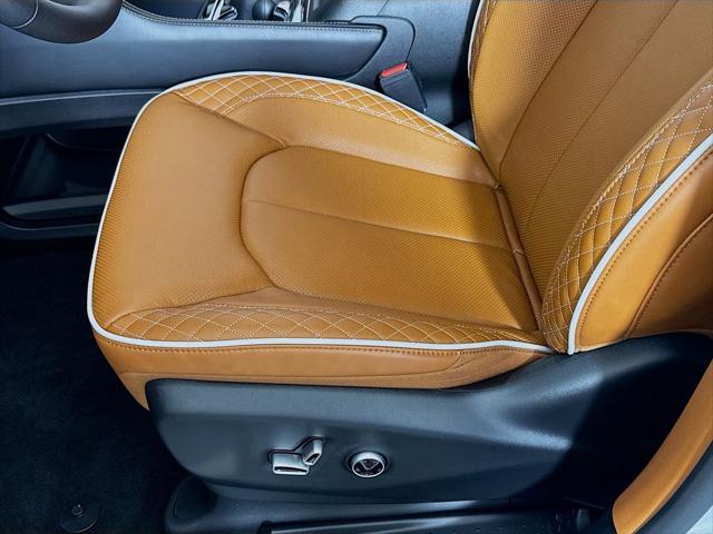 2026 Chrysler Pacifica Pinnacle AWD
