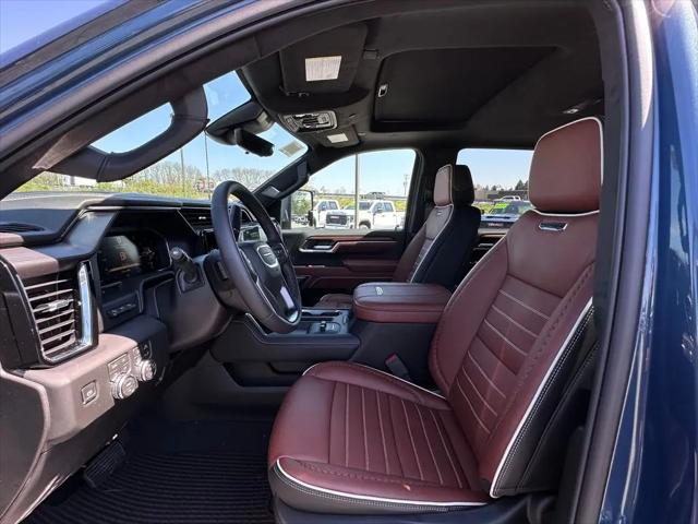 2026 GMC Sierra 2500HD Crew Cab, Standard Bed, Denali Ultimate, 4WD